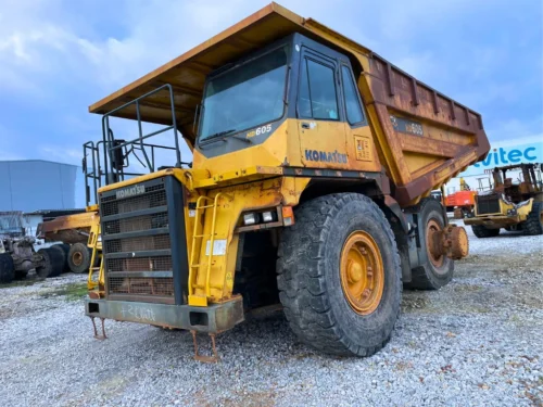 Komatsu HD 605-7